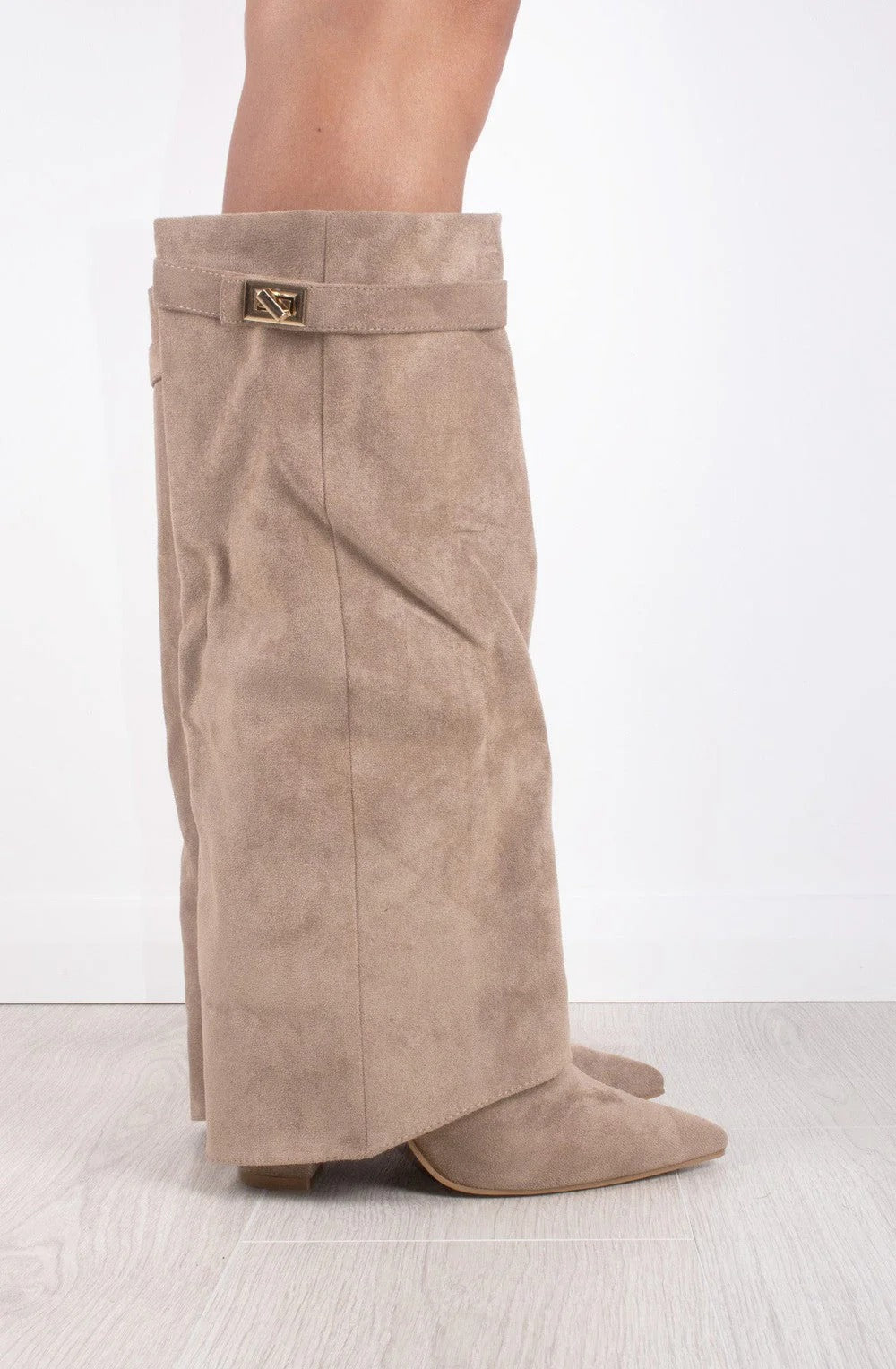 Bota Elegance Suede