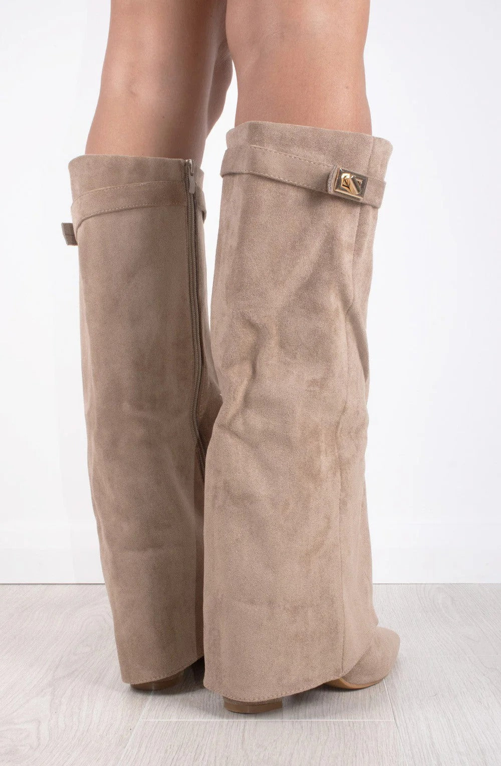 Bota Elegance Suede